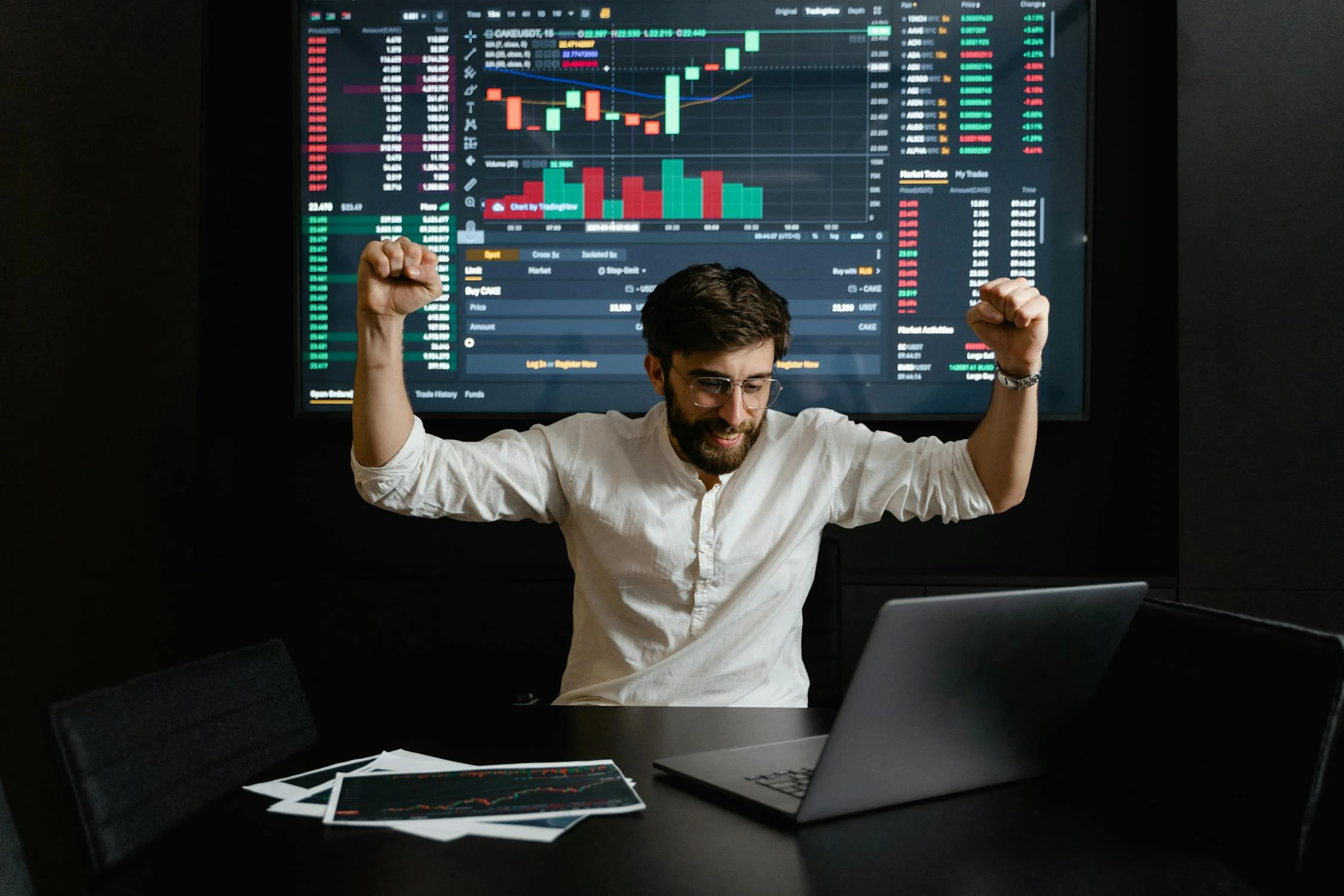 Comment bien débuter avec un broker en ligne : guide pour les nouveaux traders.